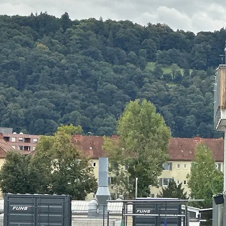 Charmante Mit Kleiner Terasse Im Herzen Freiburgs شقة فرايبورغ